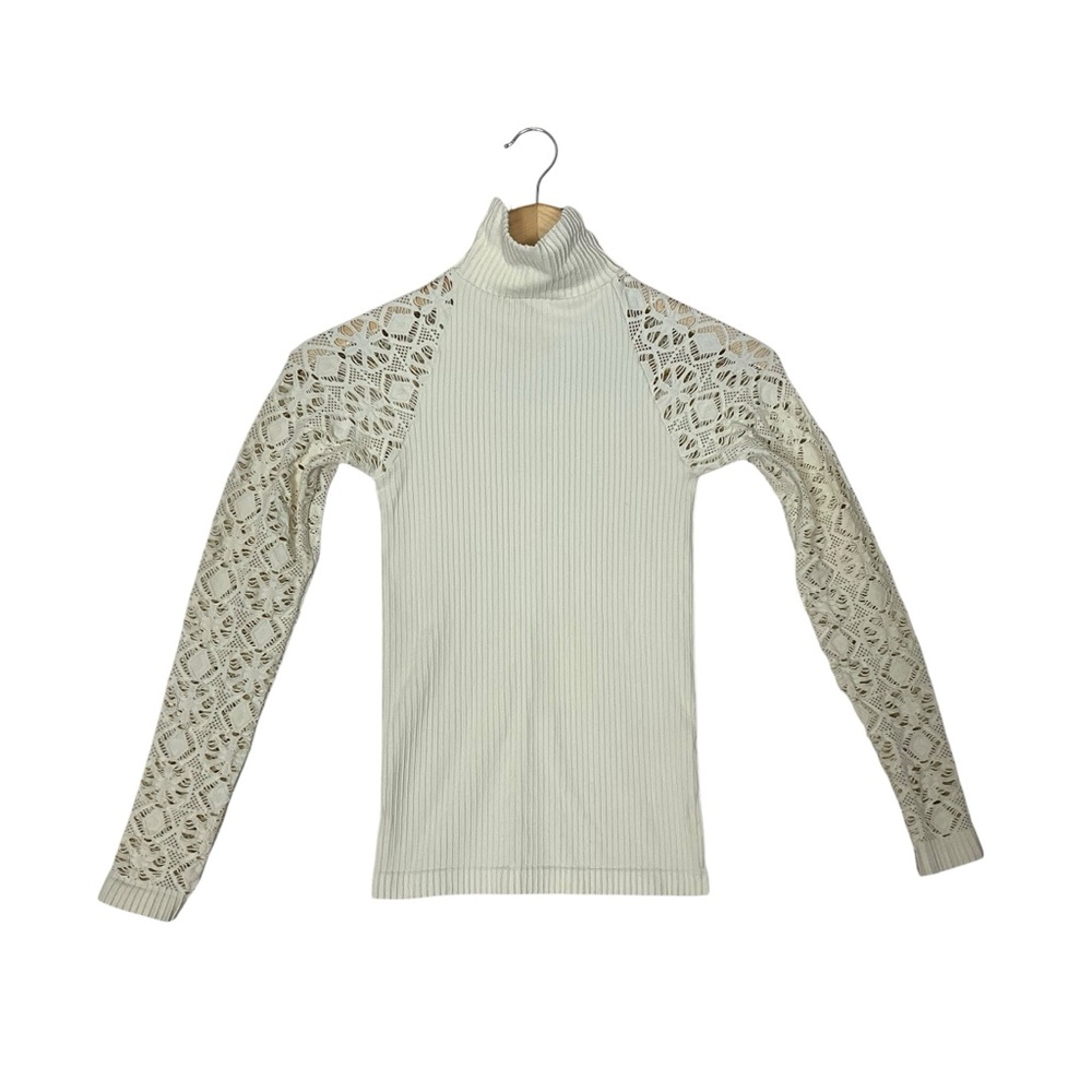 FREE PEOPLE INTIMATELY sz X Small/ Small Turtleneck Lace Sleeves Off White Cream